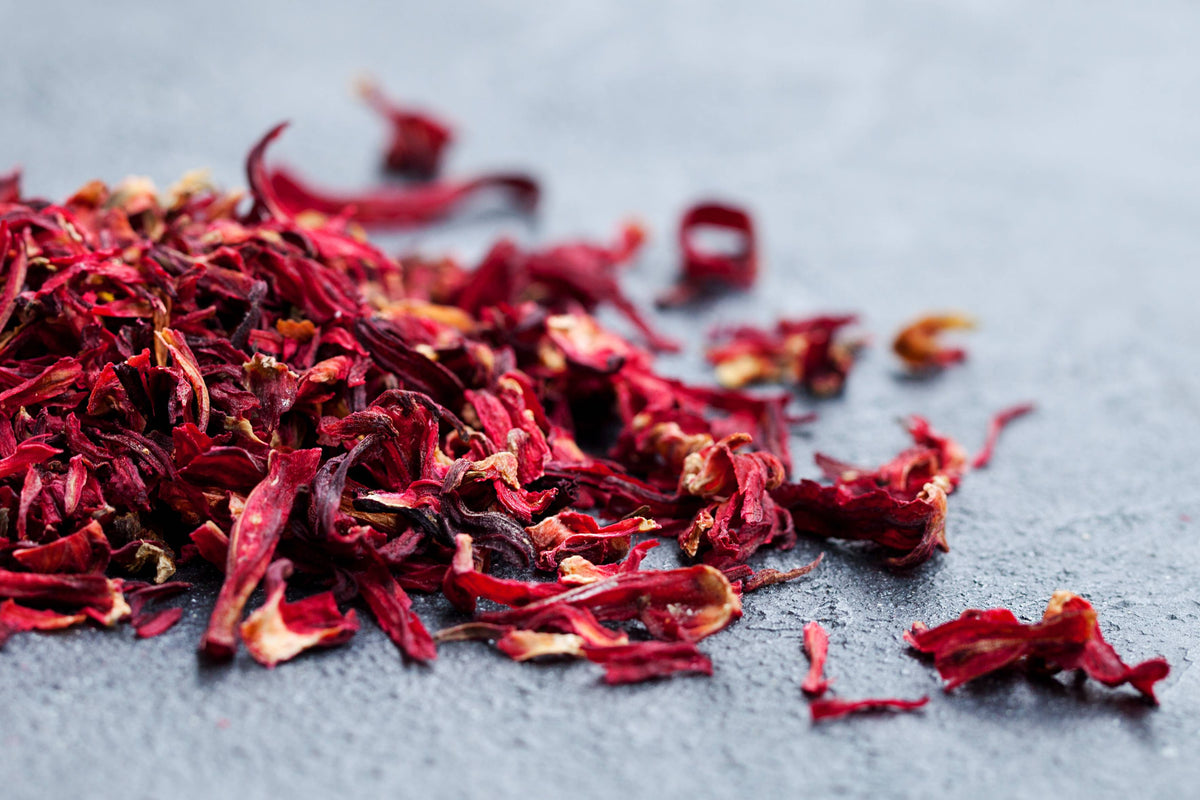 Getrocknete Hibiskusblüten für hochwertigen Tee